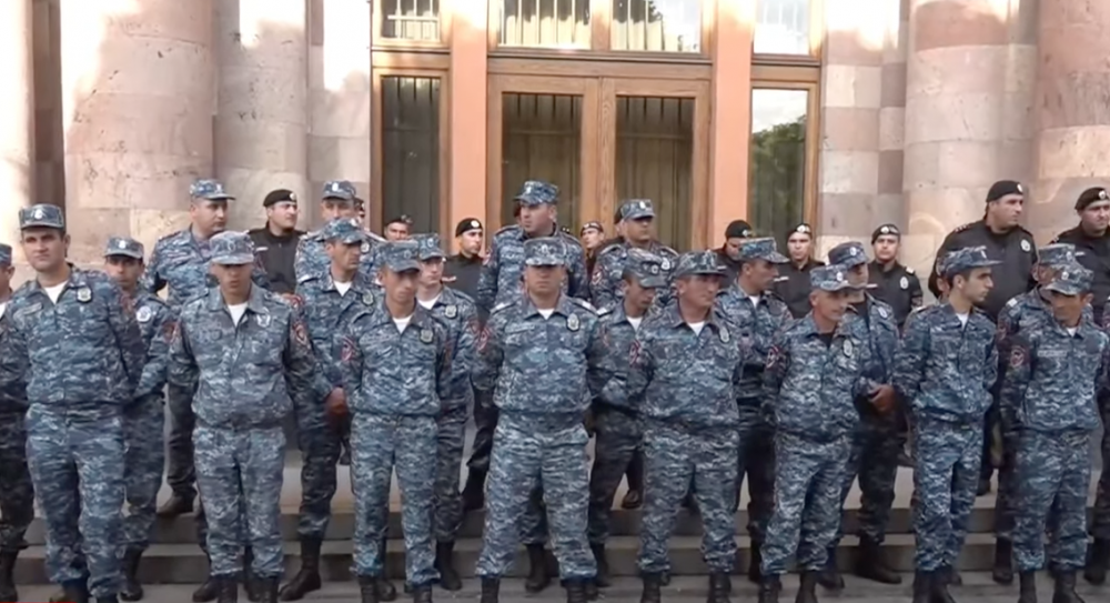 Ուղիղ միացում. Հանրապետության հրապարակում անժամկետ նստացույց հայտարարվեց