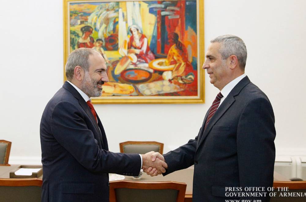 86,600 քառակուսի կիլոմետրը համապատասխանում է խորհրդային Ադրբեջանի տարածքին, որի կազմ 1921 թվականին ապօրինի մտցվել է Լեռնային Ղարաբաղը․ Մայիլյանը՝ Միշելին