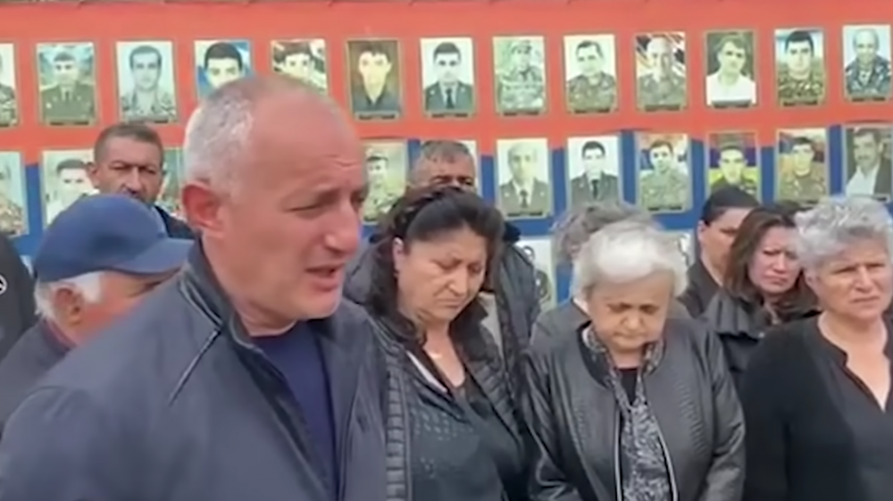 Աշոտ Փաշինյան, եթե ունես տղամարդկություն, գնա, ետ վերցրու քո դիմումը, եղիր տղամարդ. արցախցի զոհվածի հայր