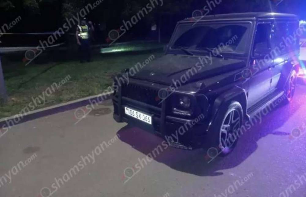 Երևանում «Յաշիկի» վարորդը հայտնել է՝ մեքենայից դուրս նետված 2 փաթեթներում թմրանյութ է