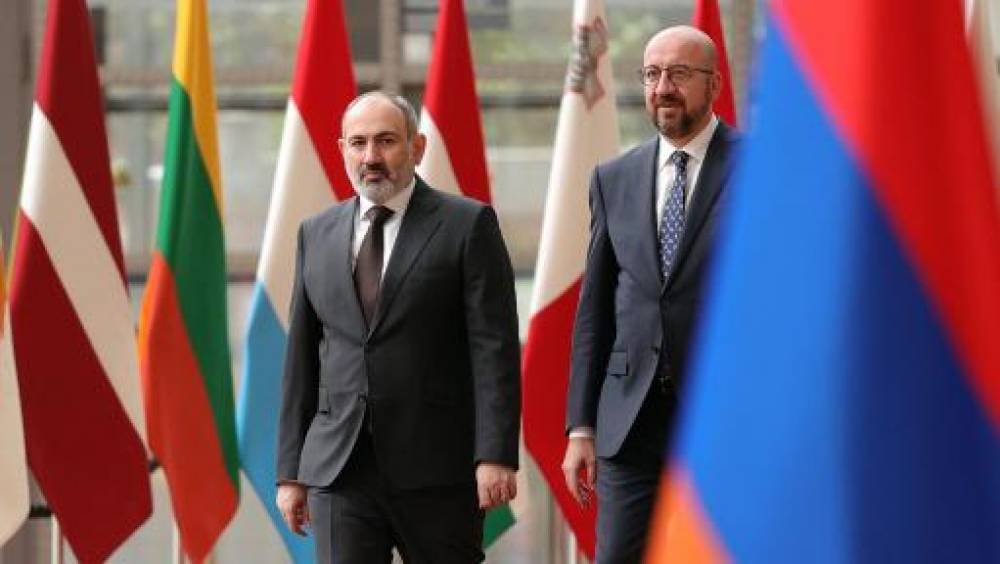 Փաշինյանի վախերը բրյուսելյան հանդիպմանն ընդառաջ․ «Իրավունք»