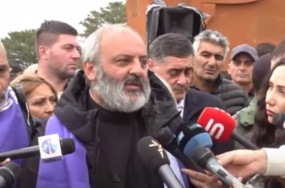 Հիմա մեր օրակարգում արտահերթ ընտրությունների գնալու հարց չկա․ Բագրատ Սրբազան