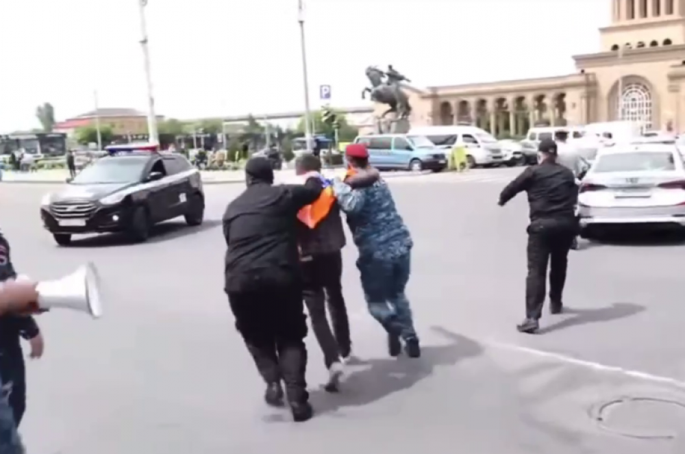 Երևանից այս ժամի դրությամբ ակցիաների 35 մասնակից է բերման ենթարկվել