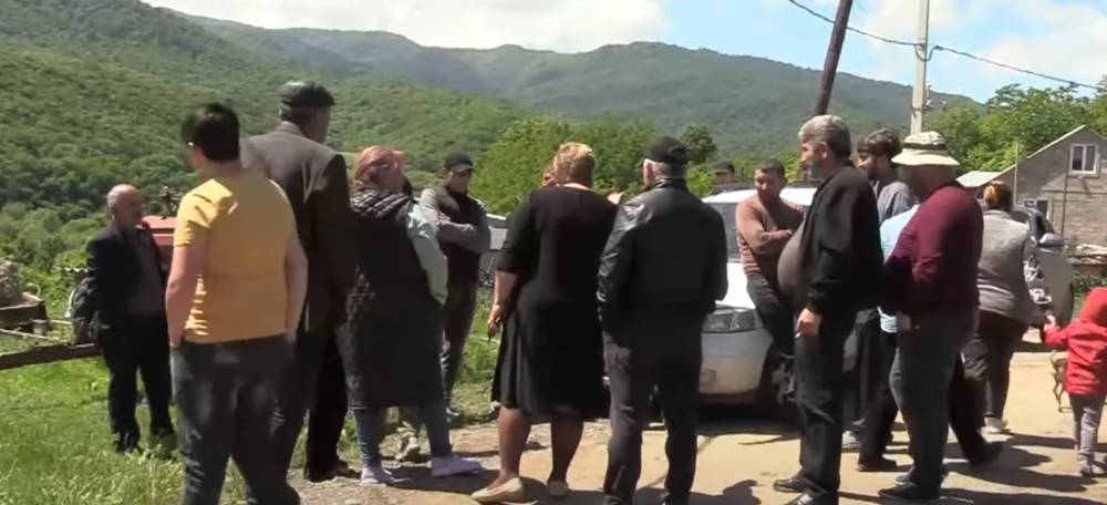 Թշնամություն ունեն, ուզում են գյուղը թուրքին հանձնեն, Բաքուն վաղն էլ Երևան կգնա. Կիրանցում լարված է