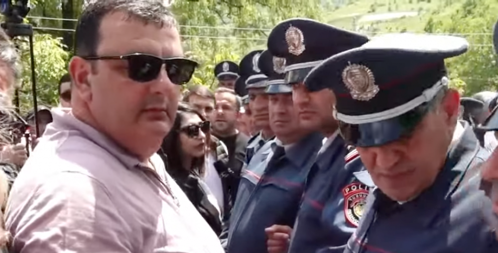 Ախպեր, խի՞ կանգնեմ, ես իմ տուն գնալու իավունք չունե՞մ. ջուջևանցի