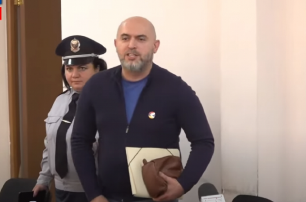 Մեր երկրի վրա 6 տարի առաջ դրված սատանեկան խաղադրույքի դեմ կարելի է պայքարել նաև խաչով, բայց միայն խաչակնքվելը քիչ է. Աշոտյան