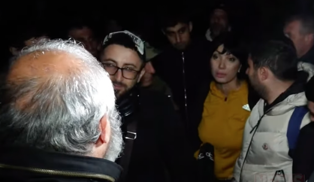 Առաջին անգամ երկրի լրատվամիջոցները իգնոռ են անում երկրի ղեկավարին, այլ երկրում սա միջազգային սկանդալ կդառնար