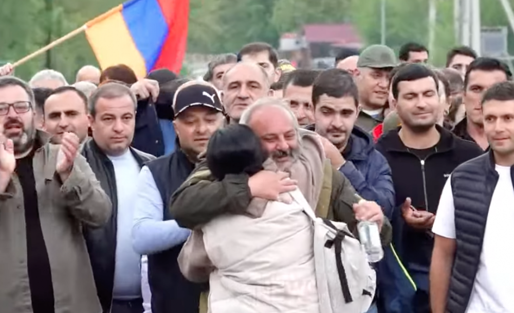 Պատրաստ եմ այս մարդու հետևից քայլել, հավատում եմ նրա ազնիվ նկրտումներին. Անաիս Սարդարյանը՝ Սրբազանին