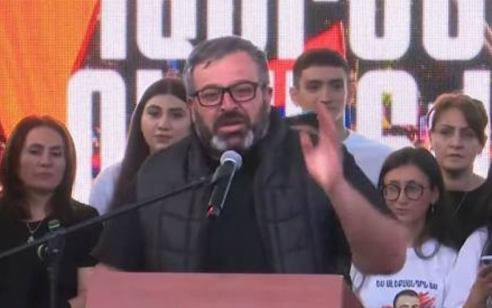 Տղերք ջան, շուտով ձեր ազատության ժամը գալու է. Դանիելյանը ողջունեց քաղբանտարկյալներին