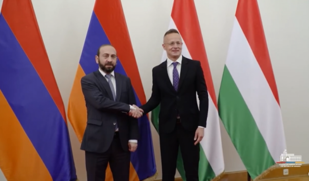 Տարածաշրջանային հարցերի համատեքստում անդրադարձ է կատարվել հարատև խաղաղության հաստատման ջանքերին