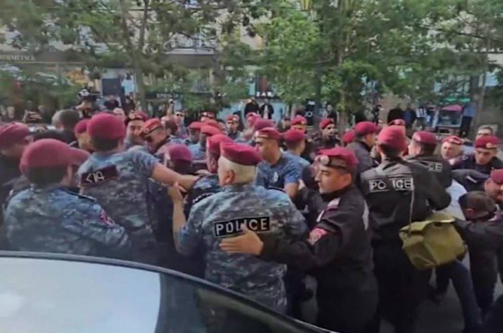 «Այս տարօրինակ լռությունն ընդհատելու ժամանակն է»․ Կոչ՝ Հայաստանում հավատարմագրված օտարերկրյա դիվանագիտական ներկայացուցչություններին, միջազգային կազմակերպություններին