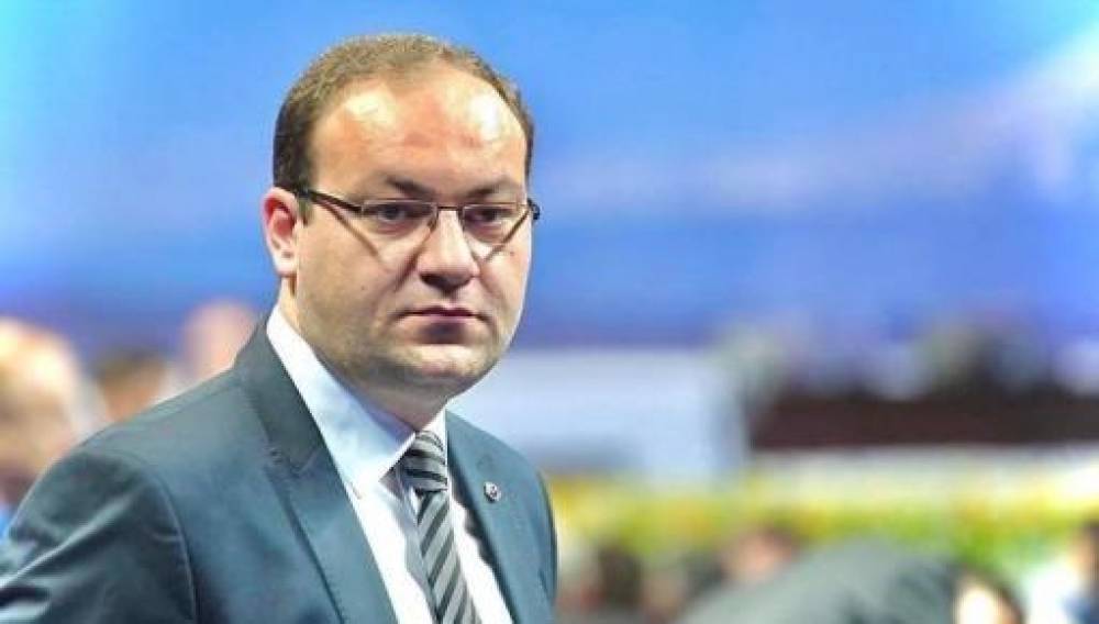 Փոխգնդապետ Գրիգորյան, հորդորում եմ արցախցիներին այլևս չզանգել ու չհրավիրել վարչություն