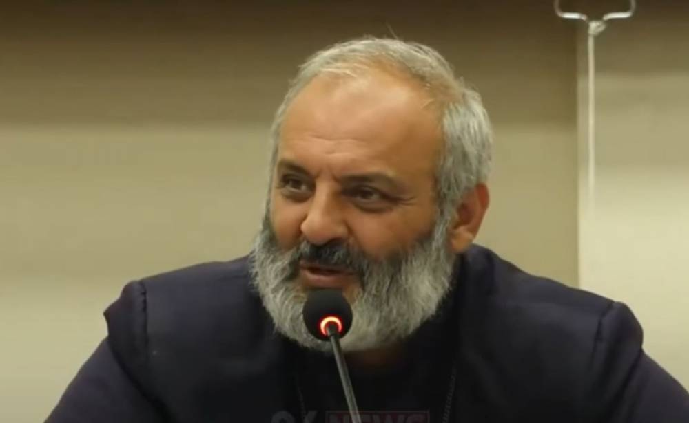 Անտերության է մատնված դպրոցը, ուսուցչին առևտրի են մղում և ատեստավորմամբ աշխատավարձ են բարձրացնում