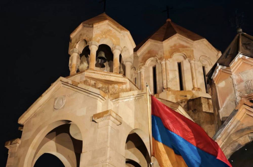 Մեր երկրում իշխանությունը զավթված է սատանայի կողմից, ուստի բնական է, որ նրա դեմ պայքարը պիտի հենց Սրբազան կոչվեր․ Արմեն Աշոտյան