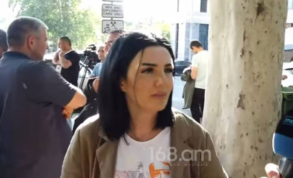 Պետք է կարողանանք դիմակայել էս օտարածին իշխանություններին ու նորից ոտքի կանգնել. Մետաքսե Հակոբյան