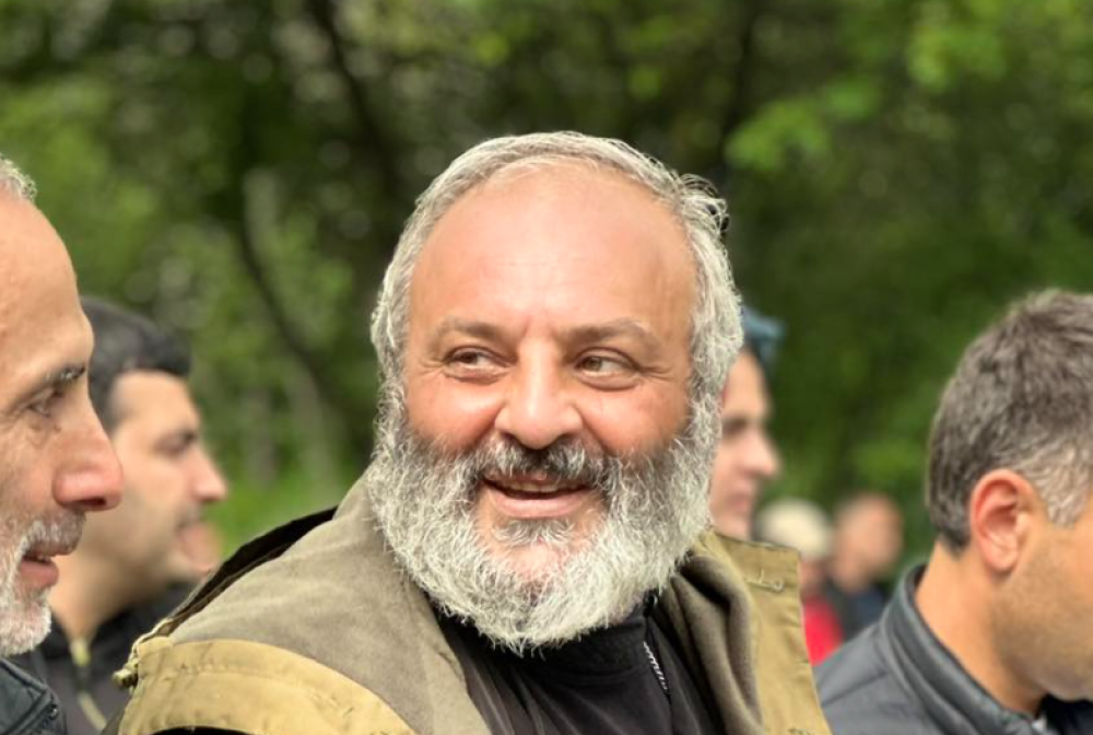 Ամպերի հետ կռվել եմ, ասել եմ, որ մի քիչ արև ուղարկի, անձրև չլինի. Բագրատ Սրբազան