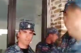 «Սի***իր եղի, Արեւմտյան Ադրբեջանն եմ պաշտպանումը որն ա» Ոստիկանը նյարդայնանում է ցուցարարի հարցից (տեսանյութ)
