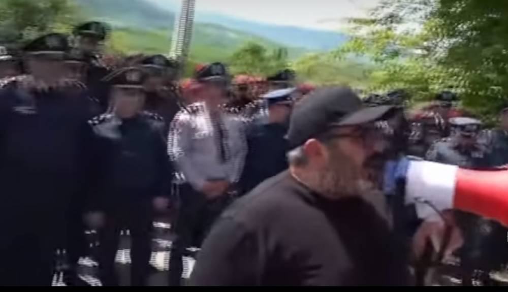 «Յաշման» ու «Կոմանդոն» գալու են, մենք էլ ծա՞ռ տնկենք. էդ ծառը ձեր գլխին ենք տնկելու. Դանիելյան