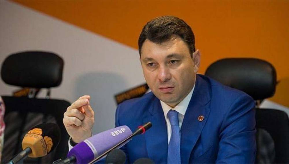 Նիկո՛լ, քեզ որևէ մեկը ձայն չի տվել Կիրանցի կեսը թշնամուն հանձնելու համար․ Շարմազանով