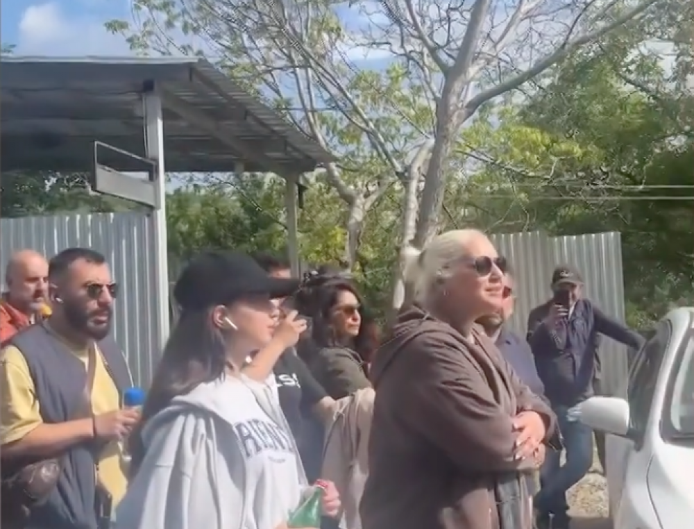 Հայ սպանե′ր, ոստիկաննե′ր, երազ իմ երկիրն ենք երգում, ձայնակցե′ք, էս մեր երգն ա․ Կիրանցում (տեսանյութ)
