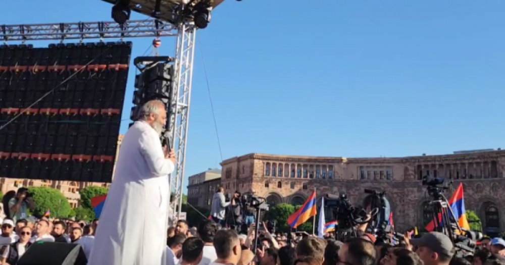 Մեր շարժումը գույն չունի, բայց բոլոր գույների համադրությունն է․ Բագրատ Սրբազան (տեսանյութ)