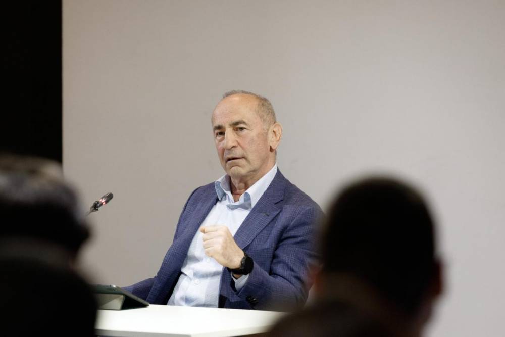 ՔՊ ֆրակցիան Քոչարյանին ու նրա ընտանիքին «սшտկшցնելու» հրահանգ է ստացել․«Հրապարակ»