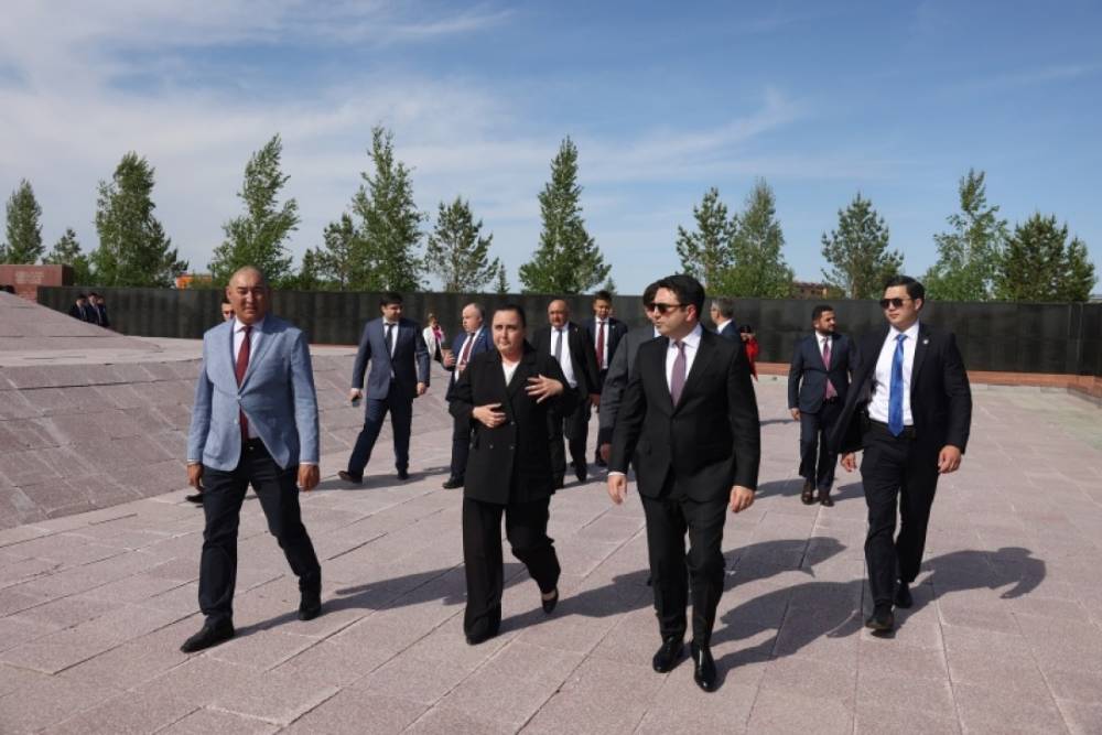 Ալեն Սիմոնյանն այցելել է քաղաքական բռնաճնշումների և տոտալիտարիզմի զոհերի հուշահամալիր