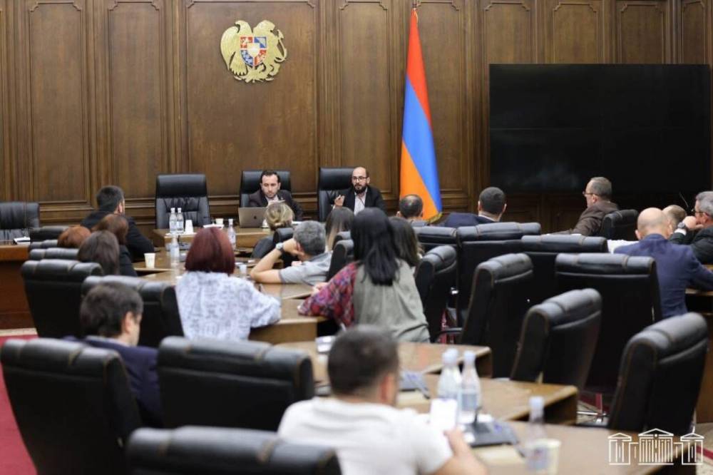 ՔՊ-ն ԱԺ-ում նիստ է գումարել