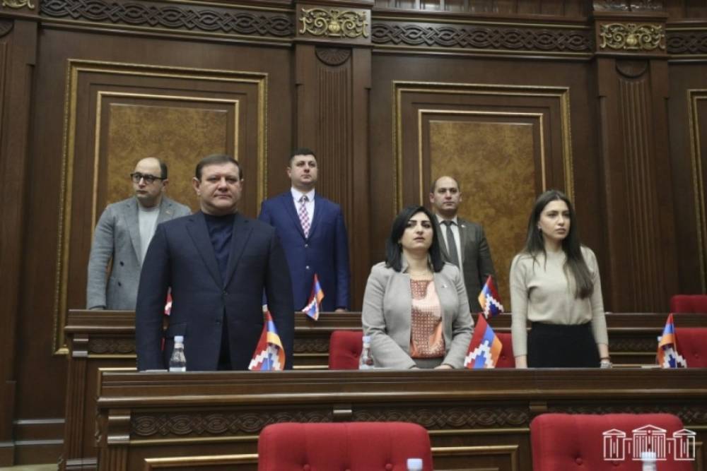Հայրենական պատերազմի 80-ամյակի առիթով «Պատիվ ունեմ»-ի հայտարարության նախագիծը չներառվեց ԱԺ օրակարգում