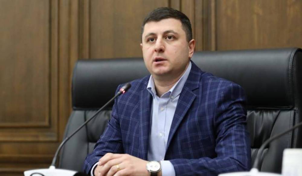 Միտումնավոր հետաձգել են քննարկումը․ «Հրապարակ»