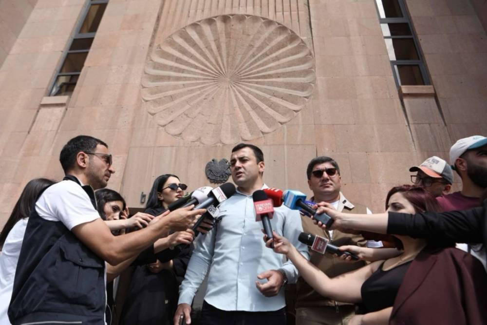 «Չեմ վաճառվում». թաղապետը Չախոյանին բարձր վարձատվությամբ աշխատանք է առաջարկել և մերժում ստացել