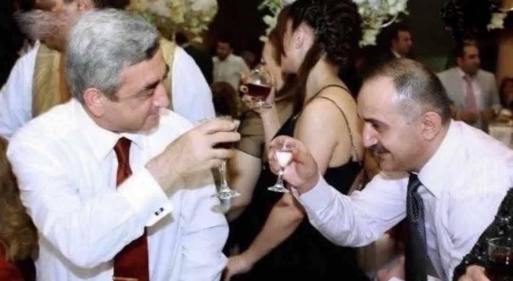 Սամվել Բաբայան, քո «արկեր չտվեց, գնա Վազգենին զանգիր» հեքիաթն արժե այնքան, որքան քո այս հերթական ինքնագովազդի փորձը. ՀՀԿ խորհրդի անդամ