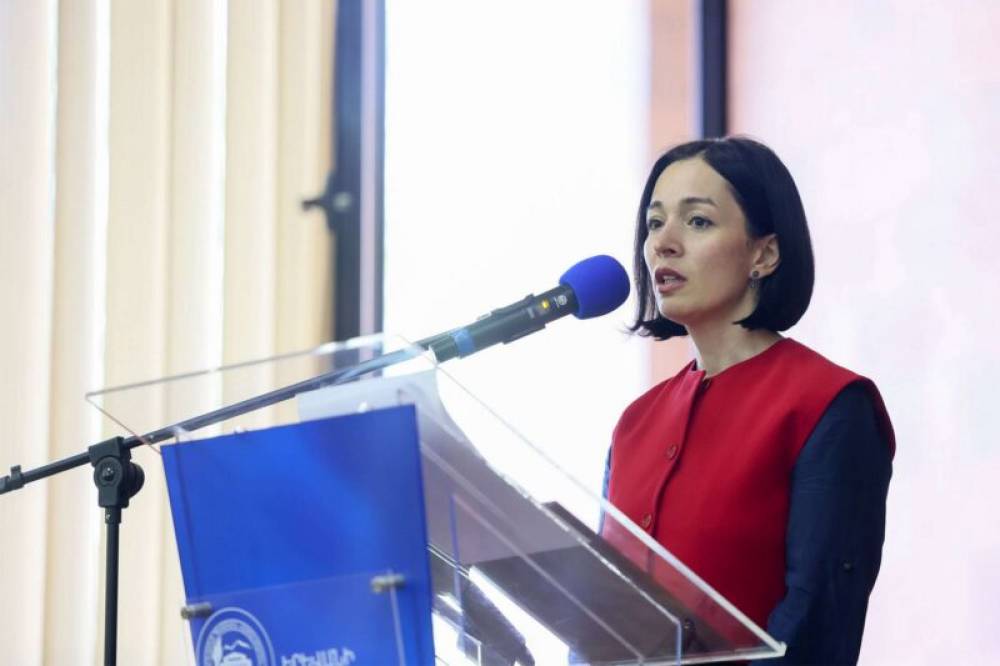 Պետք է անենք ամեն ինչ, որպեսզի ուսուցիչն իրեն լավ զգա դպրոցում․ Անդրեասյան