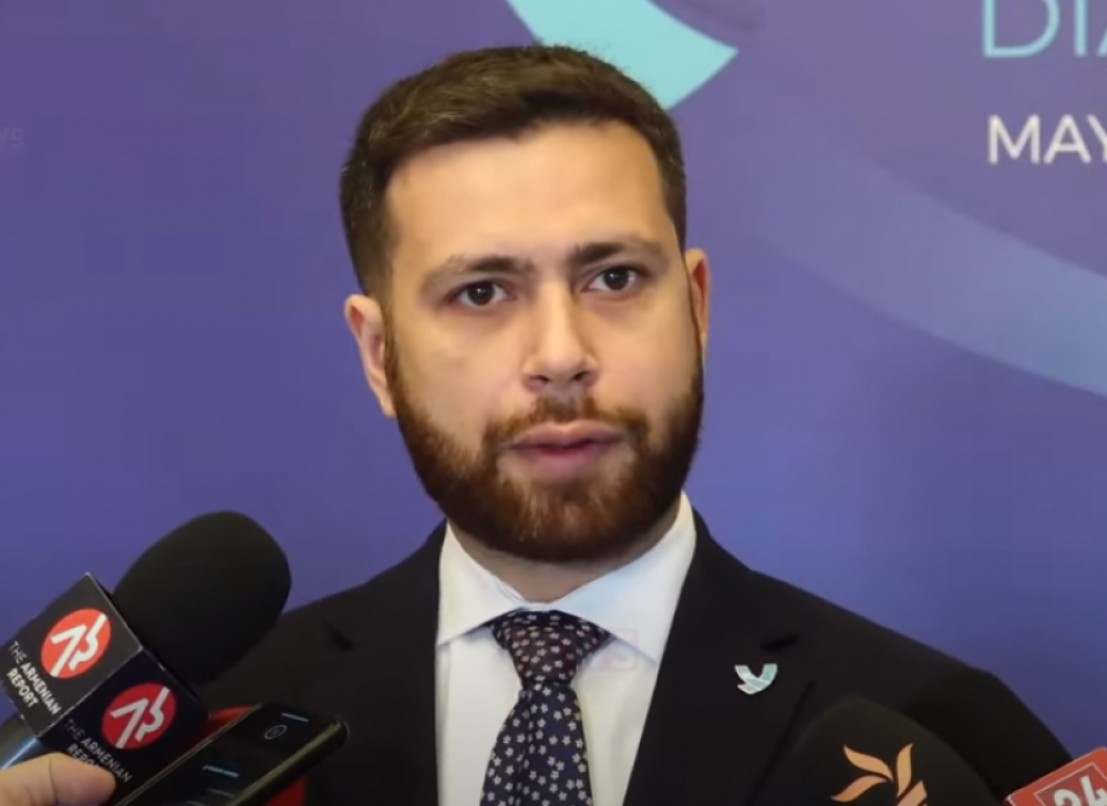Մոտ ապագայում հնարավոր կլինի շարունակել Խաղաղության պայմանագրի ստորագման ուղղությամբ քննարկումներն ադրբեջանական կողմի հետ․ Փոխնախարար