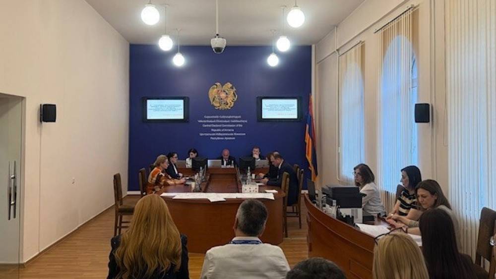 ԿԸՀ-ն սահմանել է քվեաթերթիկների նմուշները