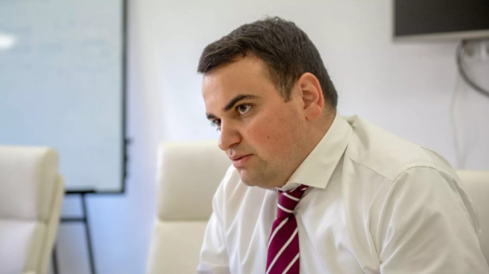 Չեն ամաչում, ասում են՝ պետք է բացենք Սյունիքի դարպասները. Նարեկ Կարապետյան