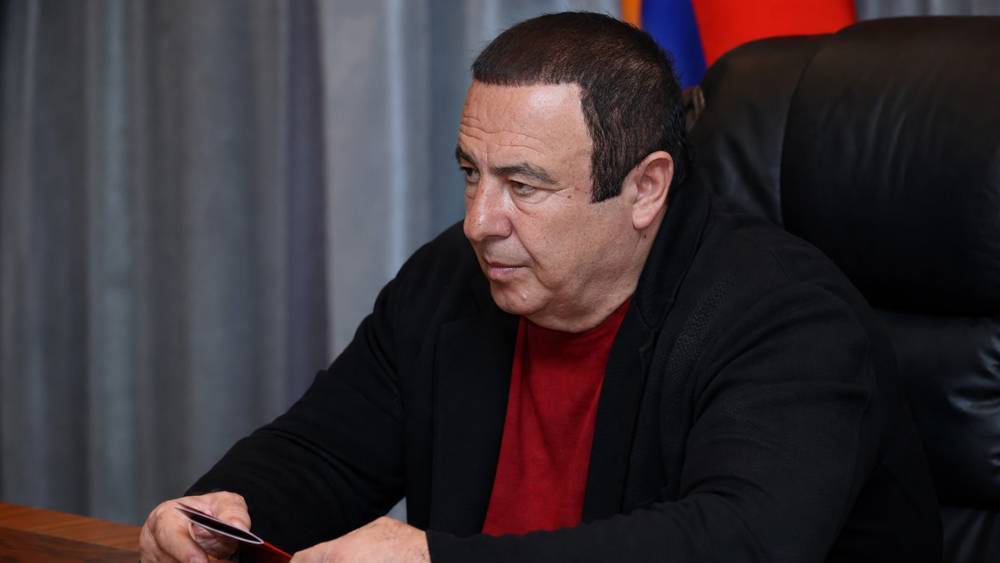 Քաղաքականության մեջ ամբողջ աշխարհում կարգուկանոն կա, հարց կա՝ թող իմ մասին խոսեն. Ծառուկյանը՝ Փաշինյանին