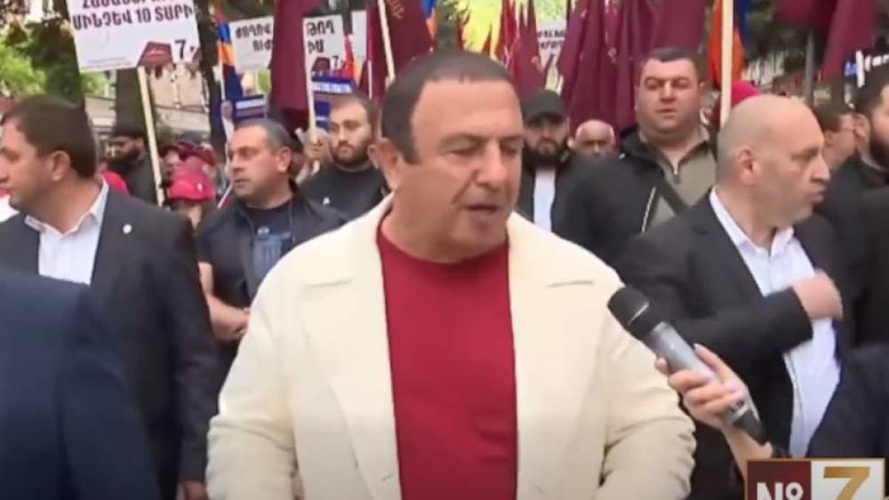 Մի օրում լուծեմ հարցը՝ եղբայրություն, ախպերություն, կանաչ ճանապարհ․ Ծառուկյանը՝ ԵԱՏՄ-ի հետ կապված խնդիրների մասին