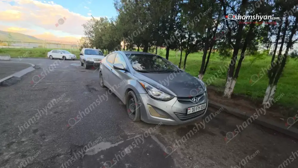 Աբովյանում ծննդատան նախկին տնօրենը դանակահարված տեղափոխվել է հիվանդանոց