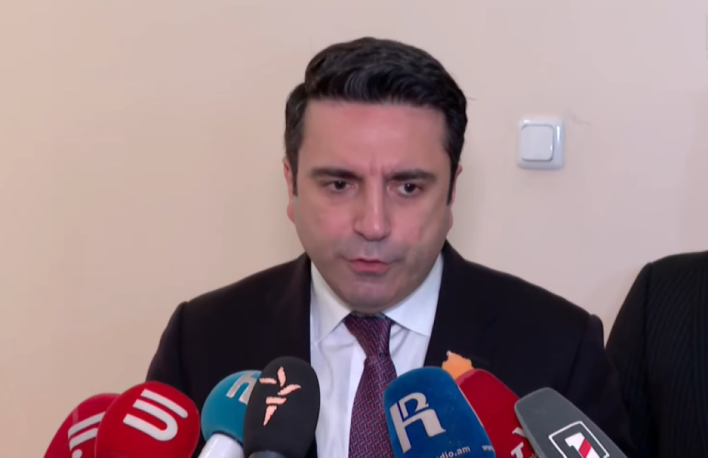 Աղա ջան, ջղայնանու՞մ ես. տրամաբանությունը, որ ՀՀ-ն իր շահերը պետք է հետապնդի՝ հետ նայելով, հո չի՞ նեղսրտում Ռուսաստանը, սխալ է. Ալեն Սիմոնյան
