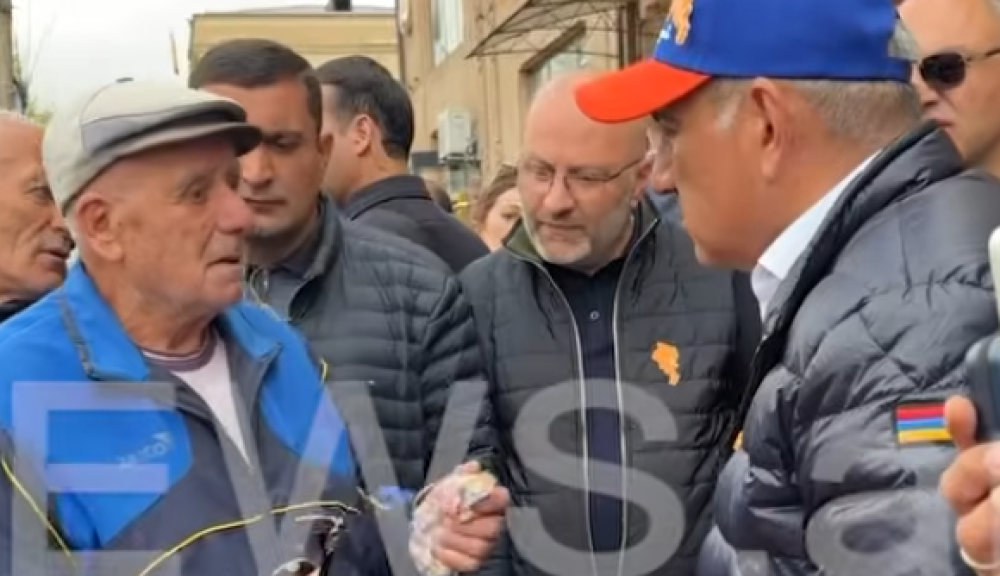 Տո լա՛վ, ա՛յ մարդ, ինձ բան մի սորվցրա. գյումրեցի պապիկը՝ Փաշինյանին