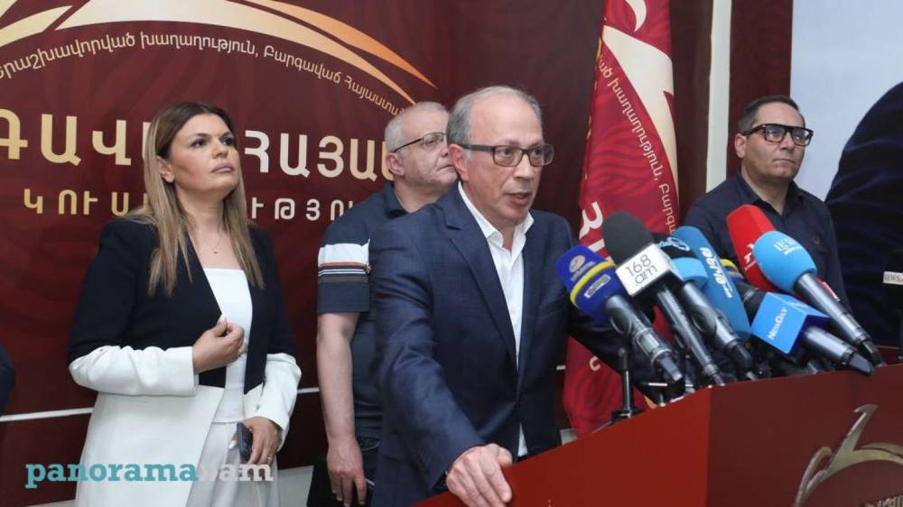 ՌԴ-ի, Բելառուսի, Ղազախստանի և Ղրղզստանի ղեկավարների հայտարարությունը որոշ չափով վերնագիր էր պաշտոնական Երևանին ու Հայաստանի բնակչությանը. Արա Այվազյան