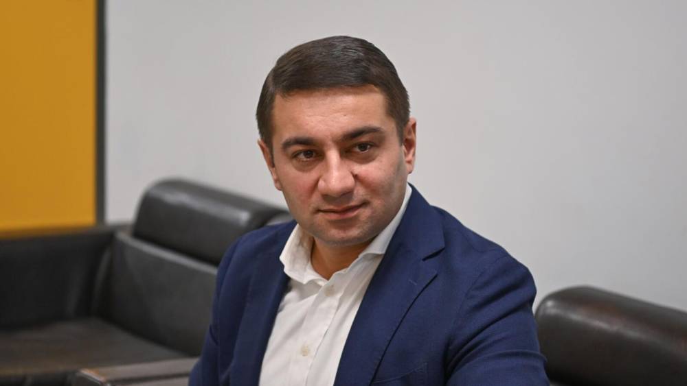 Ունենք ՀՀ-ում ադրբեջանական փաստաբան, ժամանակավոր Հայաստանի վարչապետ աշխատող, որը արդարացնում է այդ արարքները․ Նաիրի Սարգսյան (տեսանյութ)