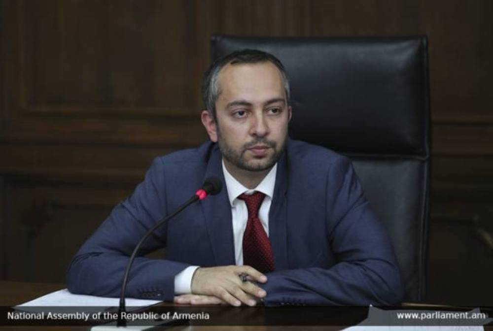 Վարչապետի աշխատակազմի ղեկավարը պարզաբանել է քարոզարշավի ընթացքում Փաշինյանի արձակուրդ չգնալու հարցը