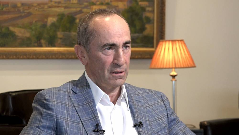 Ռոբերտ Քոչարյանը դատարանի դահլիճում է (լուսանկար)