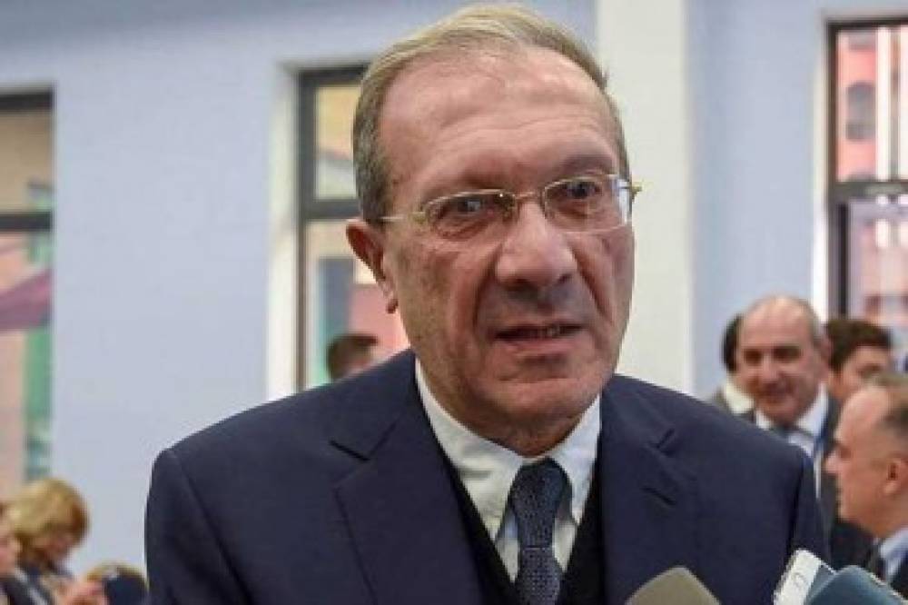 «Սուրբ Գրիգոր Լուսավորիչ» բժշկական կենտրոնի նախկին տնօրենը ներգրավվել է որպես մեղադրյալ. հայտարարվել է հետախուզում