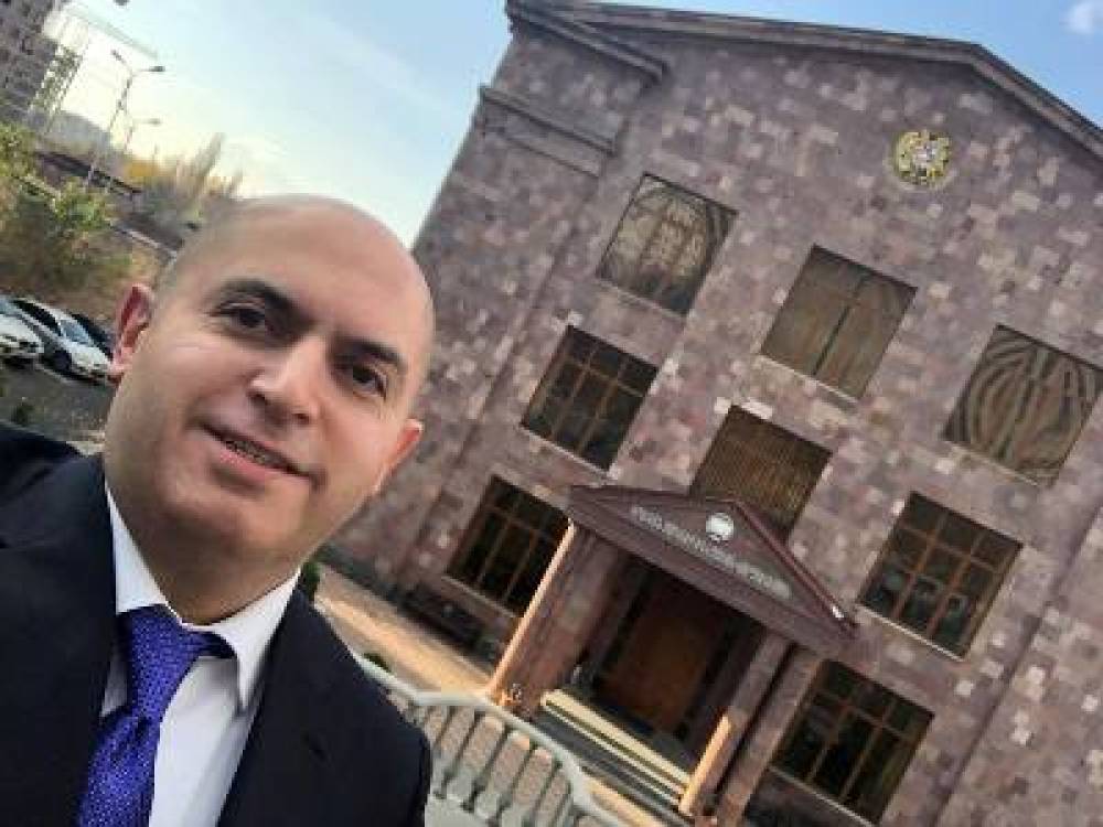 Գտնվում եմ Երեւանի քննչական վարչությունում արդեն մի քանի ամիս ձգվող անհեթեթ գործով, դեռեւս որպես վկա. Աշոտյան
