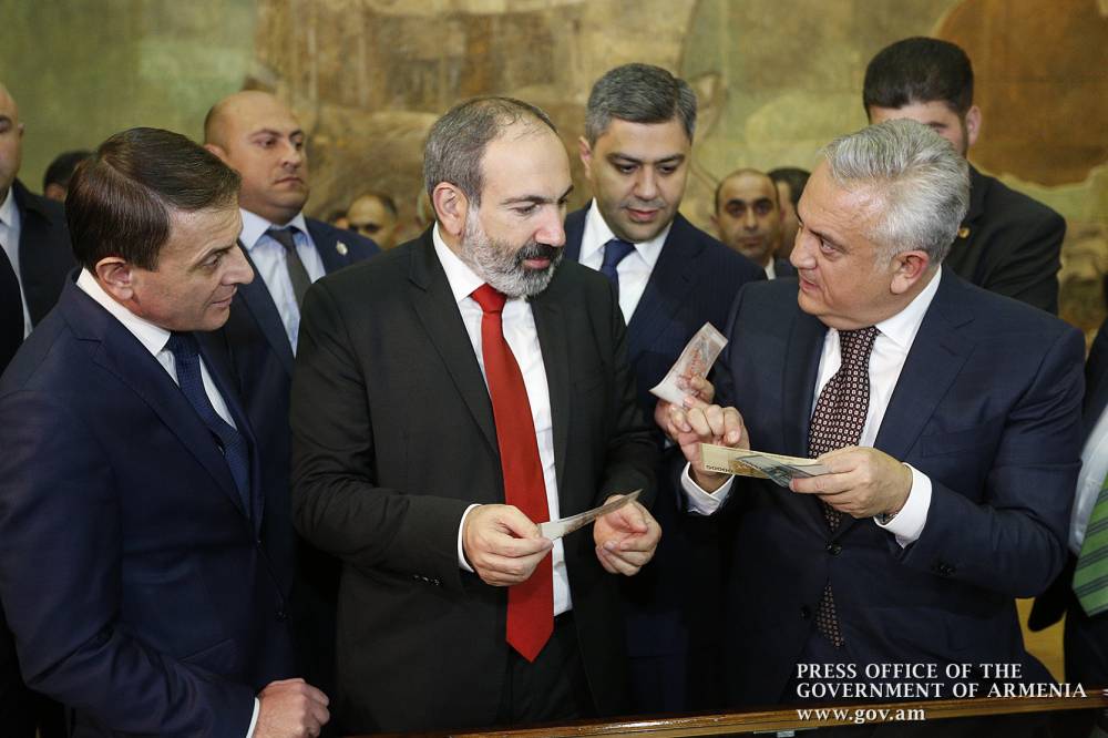 Նիկոլ Փաշինյանը մասնակցել է ՀՀ ազգային արժույթի ներդրման 25-ամյակին նվիրված միջոցառմանը
