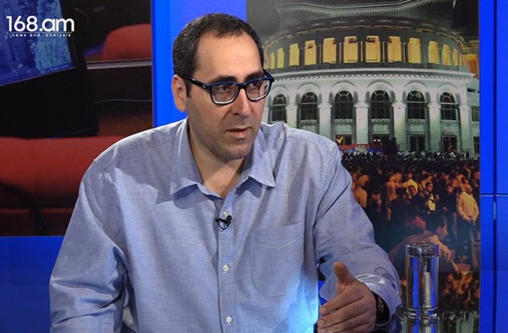 «Ռուսաստանը ծայրահեղ դեպքում Ադրբեջանի հետ բախման կգնա, իսկ ՀՀ իշխանությանը որևէ մեկը լուրջ չի ընկալում». Խալաթյան