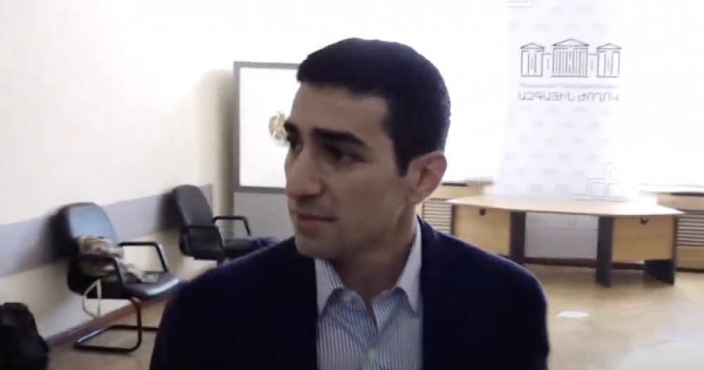 4 ոստիկանով խոշտանգեցին, հետո գրեցին, թե ես եմ հարվածել. Լևոն Քոչարյան